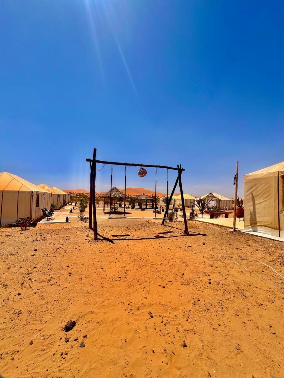 Amskou Luxury Desert Camp Мерзуга Экстерьер фото