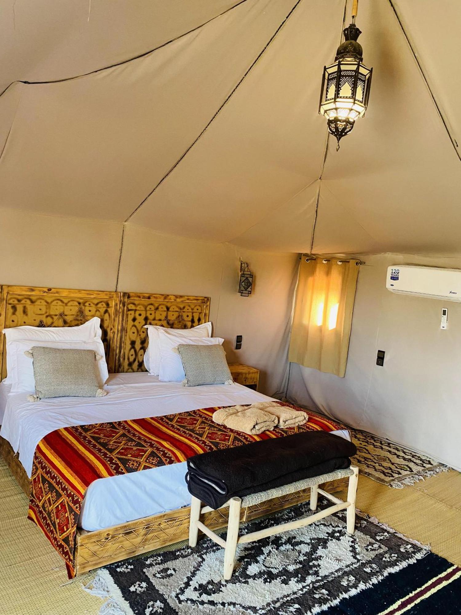 Amskou Luxury Desert Camp Мерзуга Экстерьер фото