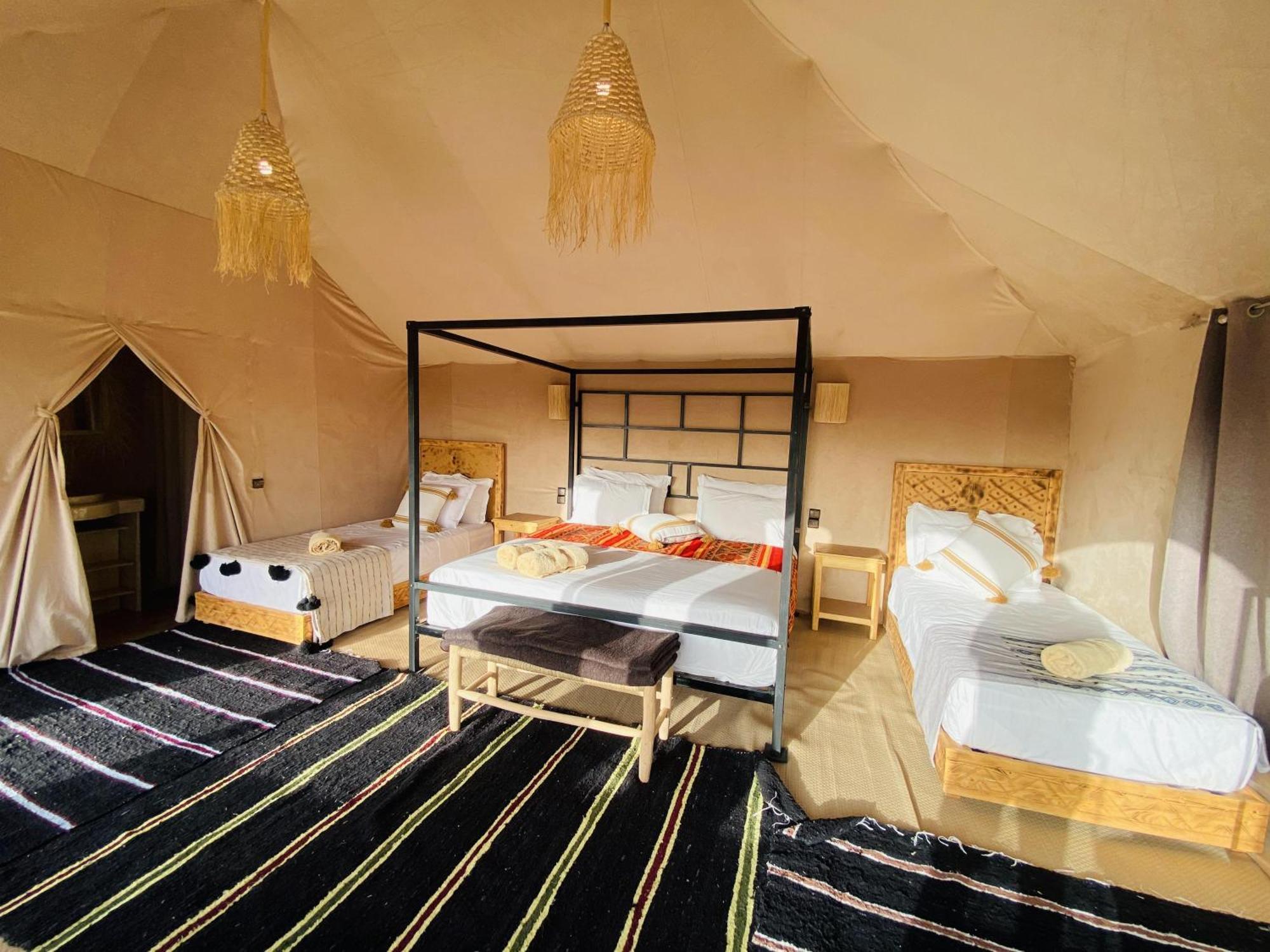 Amskou Luxury Desert Camp Мерзуга Экстерьер фото